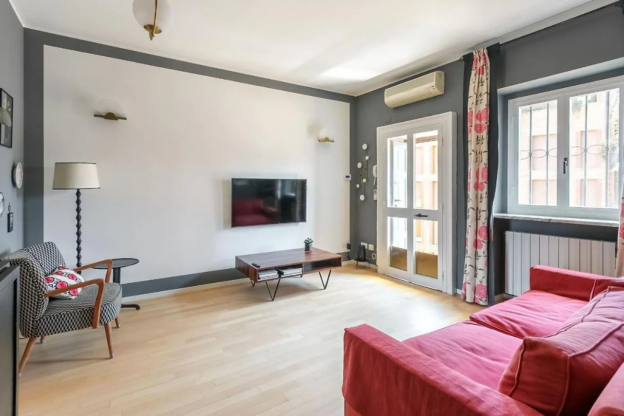 Maroncelli Apartment Milan