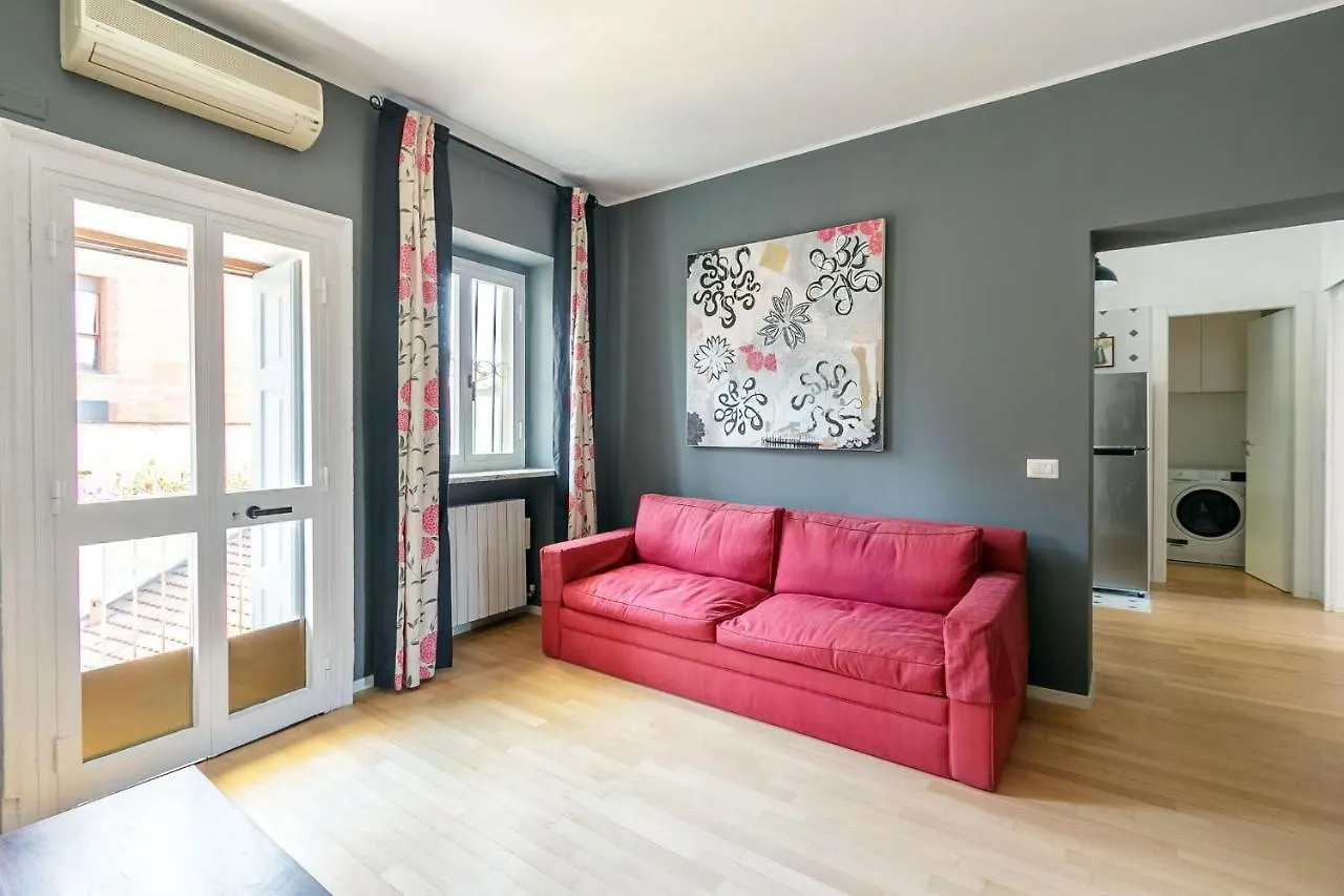 Maroncelli Apartment Milan