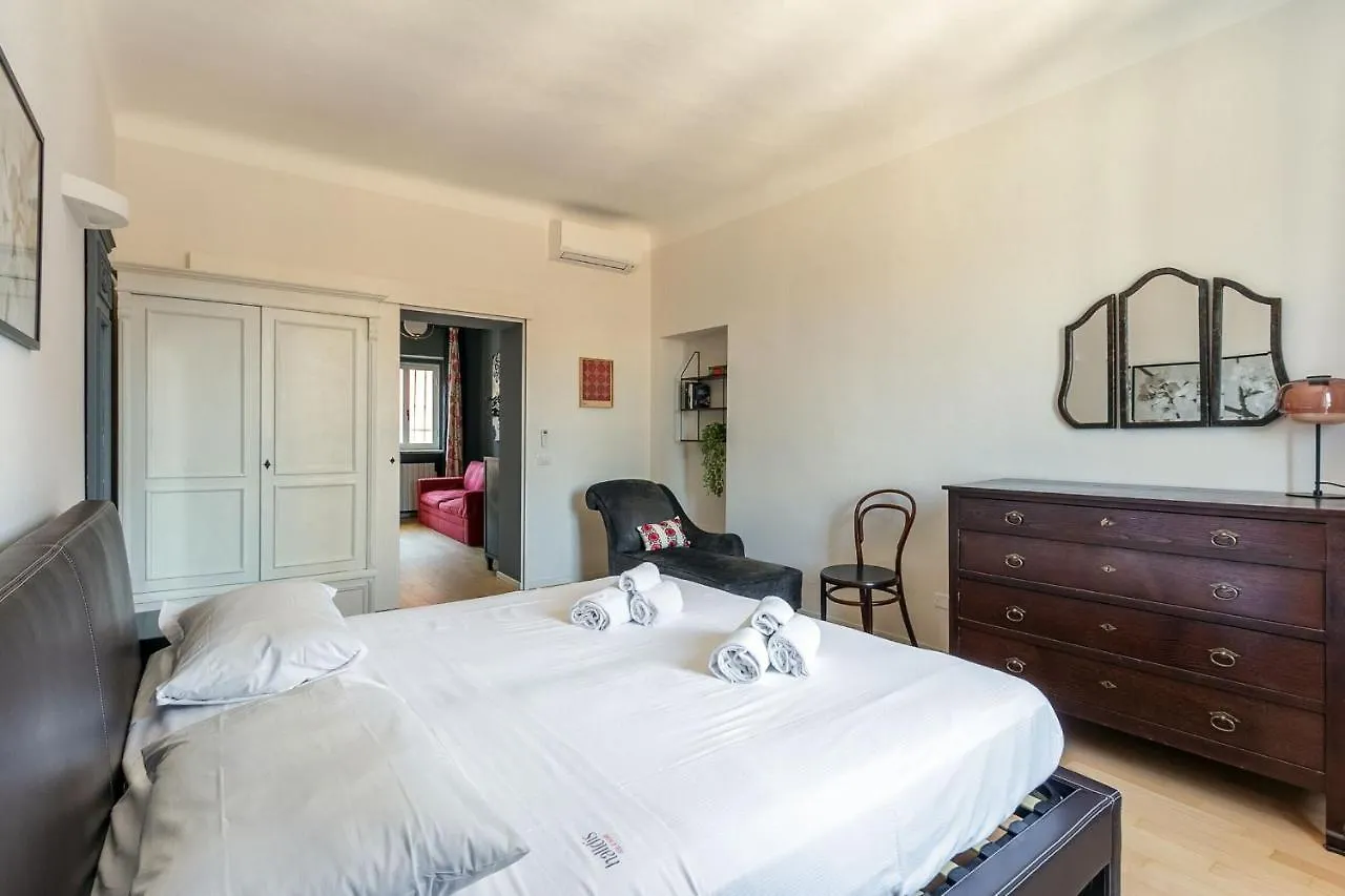 Maroncelli Apartment Milan