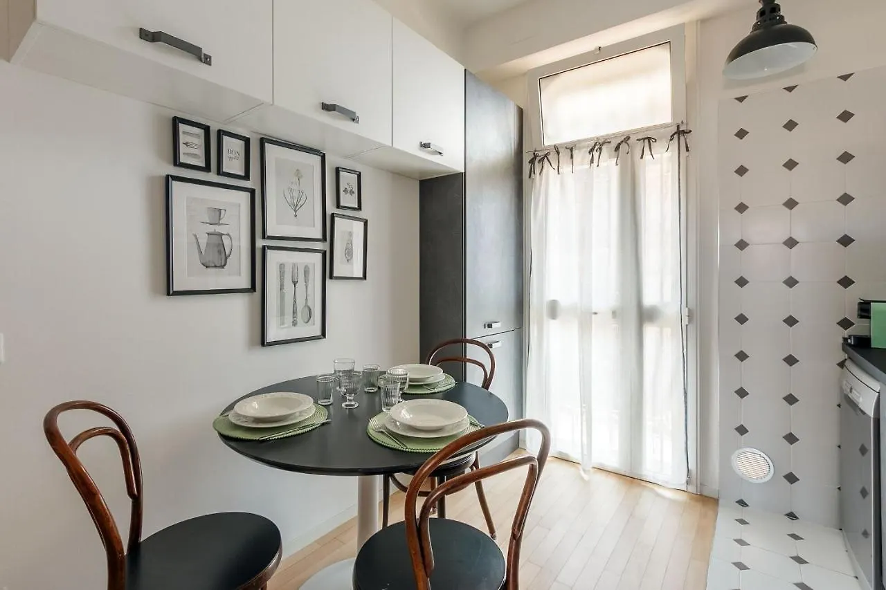 Maroncelli Apartment Milan
