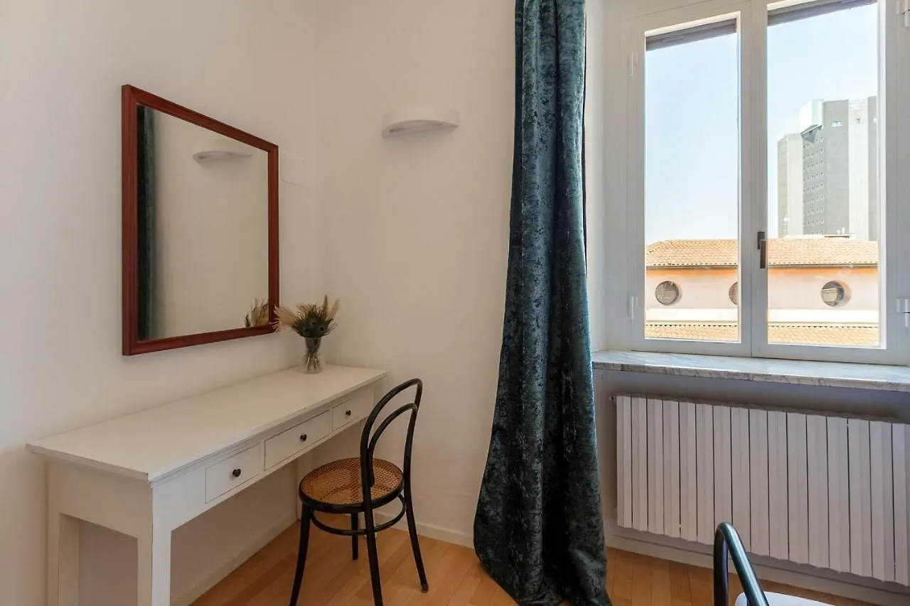 Maroncelli Apartment Milan
