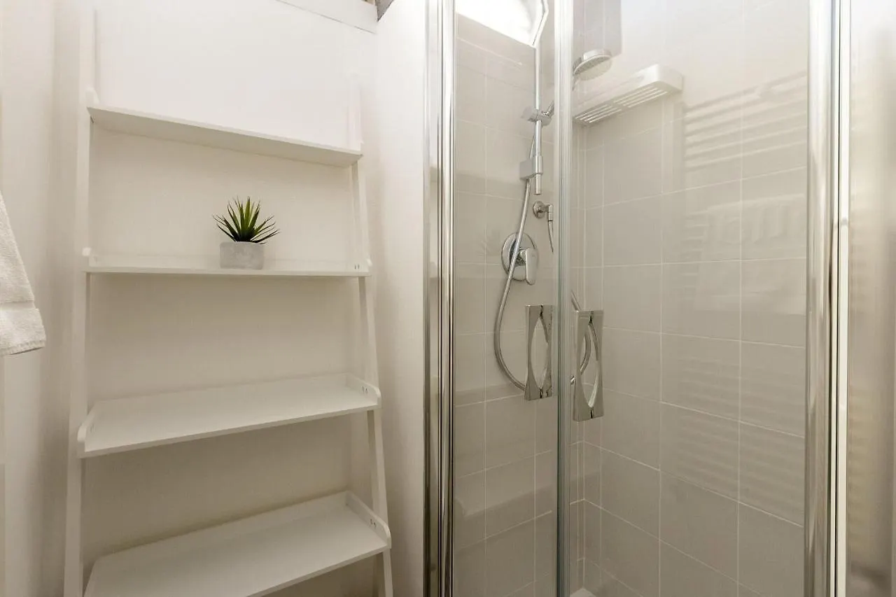 Maroncelli Apartment Milan