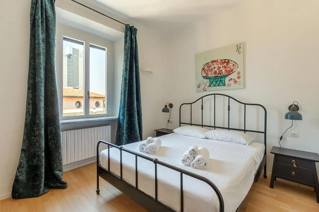 Maroncelli Apartment Milan